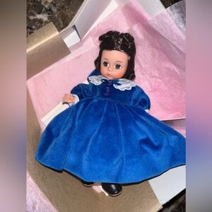 New in box Madame Alexander Bonnie Blue from Scarlett Series w blue velvet dress